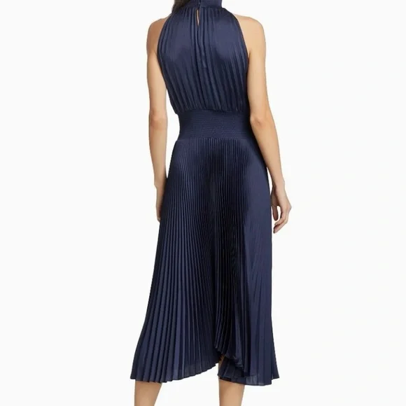 πΈ A.L.C. Renzo Pleated Blouson Dress - Picture 8 of 13